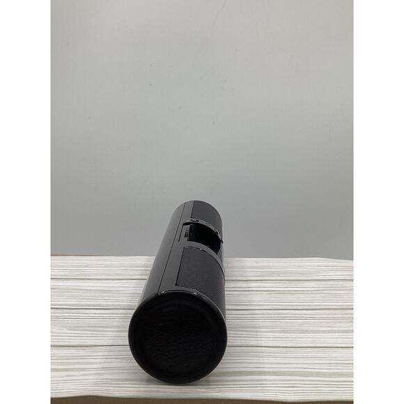 LOGITECH MM 32 Speaker Model S-0218A Ipod / Computers Portable System - Picture 4 of 6